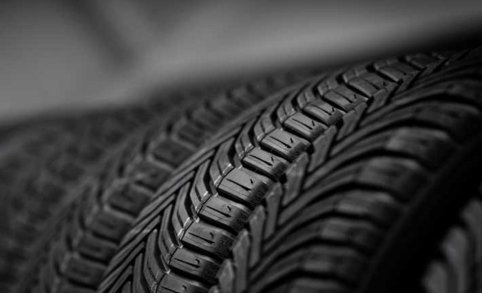 changement pneus pneumatiques garage reparateur concessionnaire leapmotor valence drome ardeche